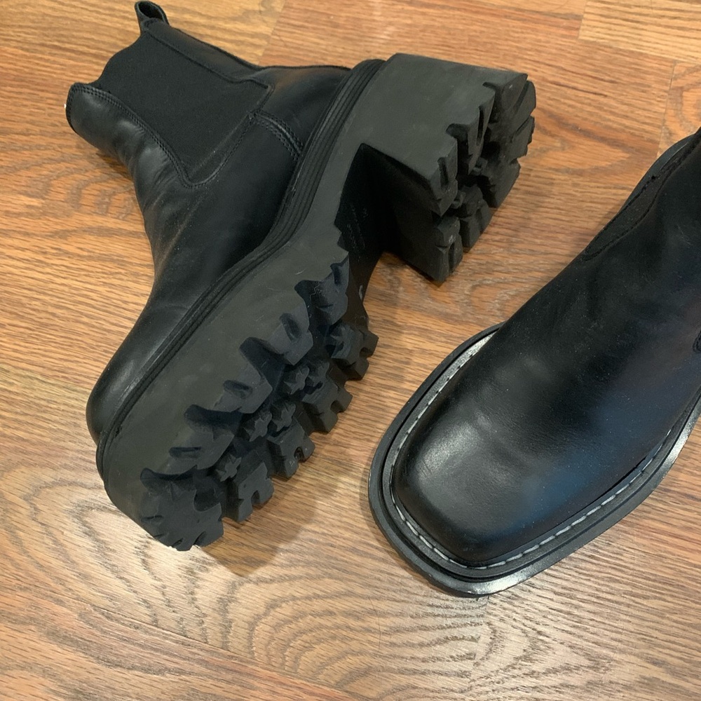 Sandro Akis Stretch Platform Chelsea Boots - Picture 3 of 4